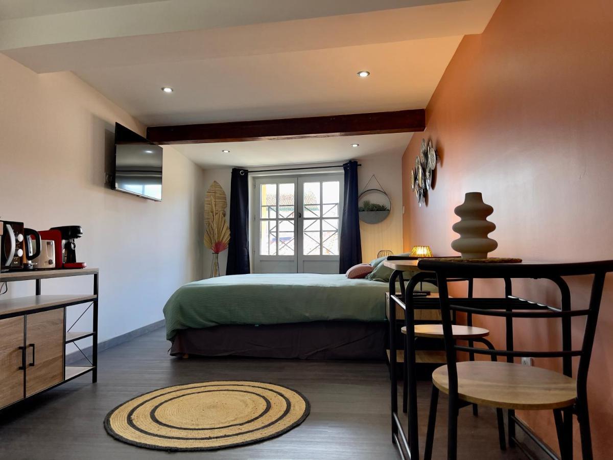 קרקסון Rooftop N°38 - Rooms Et Studios - Vue Cite Medievale מראה חיצוני תמונה